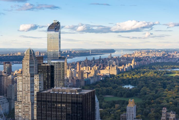 Manhattan apartment seller takes $12 million loss on One57 condo