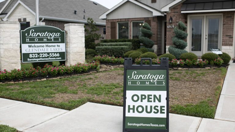 Wild swings in mortgage rates last week caused a rare surge in refinancing
