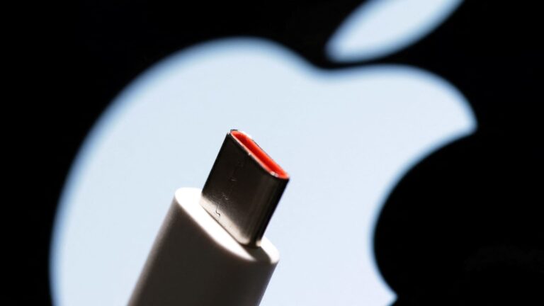 Top Wall Street analysts say buy Apple & Foot Locker