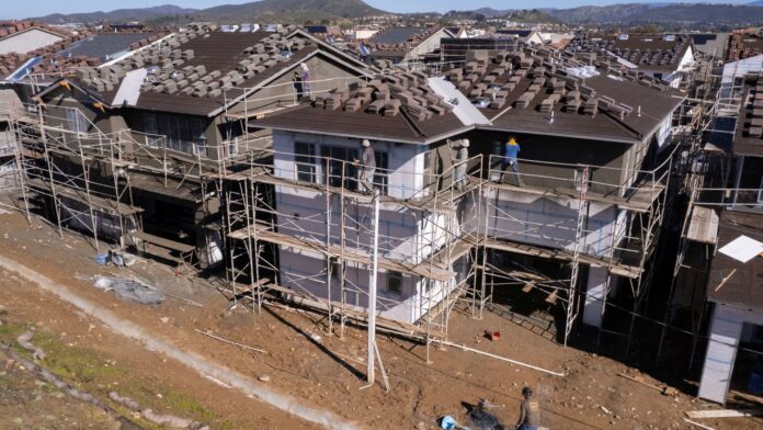 Homebuilder confidence rises in March as demand improves