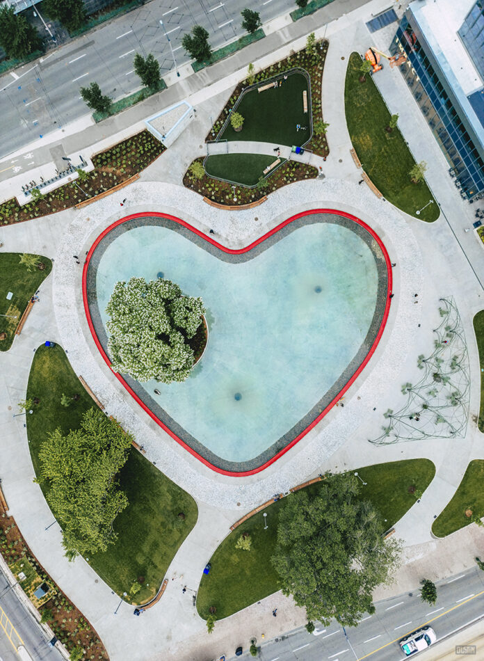 Love Park Grand Opening Celebrated on Toronto's Waterfront