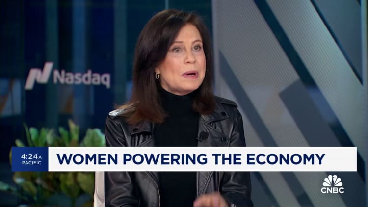 Women are the economy's secret weapon, says Joanne Lipman of Yale University
