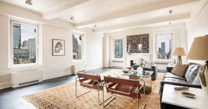 A Duplex on Central Park Is Listed for $8.75 Million