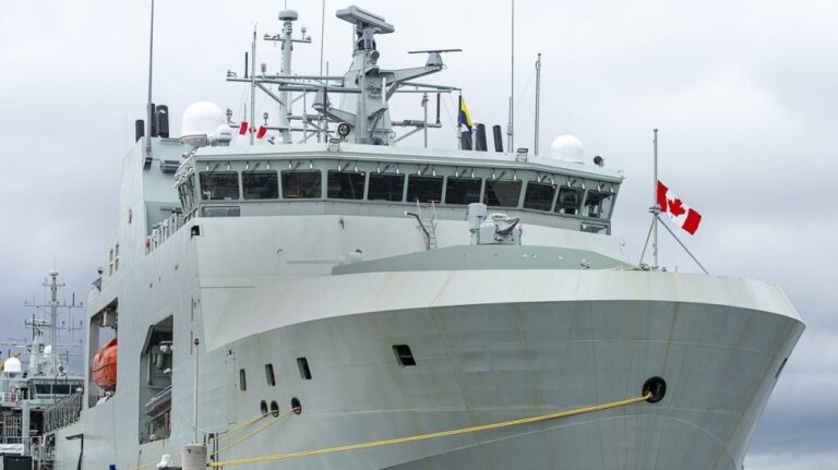 Canada vessel alongside Russia vessel was planned: Minister