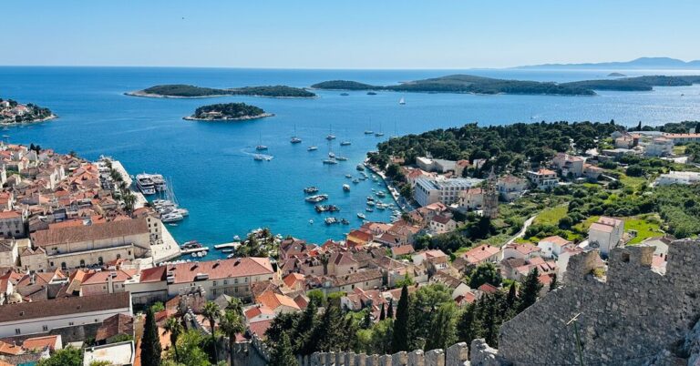 An Island-to-Island Yacht Cruise in Croatia