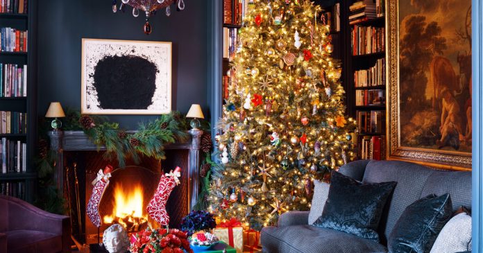 Decorating for the Holidays in a Gloomy Year