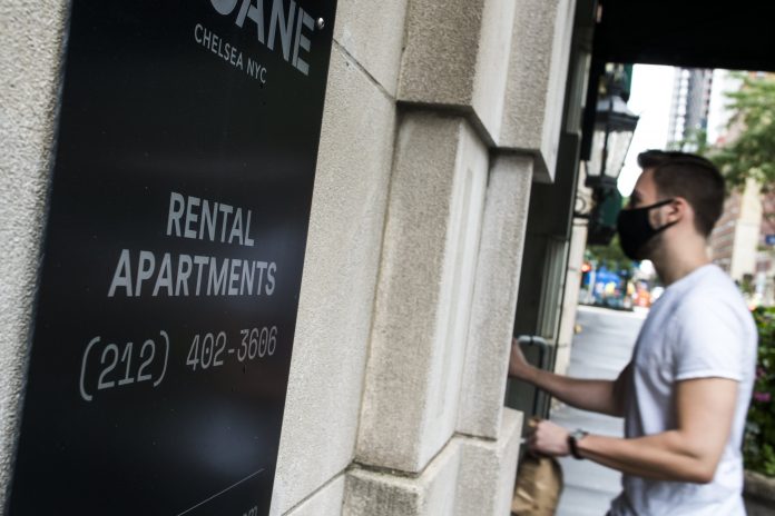 Renters return to Manhattan in November, driving 30% gain in leases