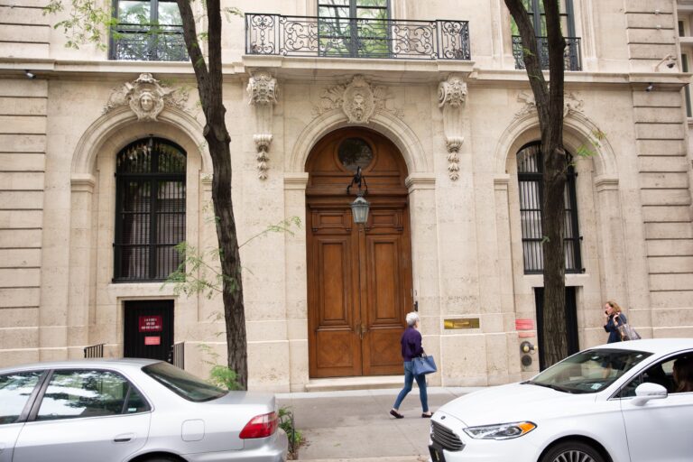 Goldman Sachs exec Daffey buys Jeffrey Epstein mansion in New York