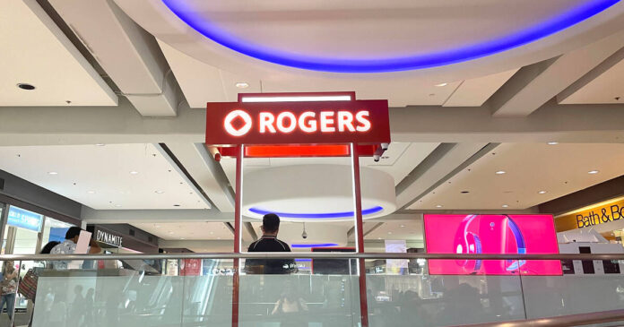 This is what the government is doing to make sure there's never another Rogers outage