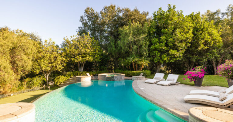 Leah Remini Lists Her Los Angeles Home a Third Time