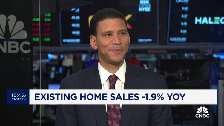 Compass CEO Robert Reffkin on the real estate market: We now see “more sellers than buyers”