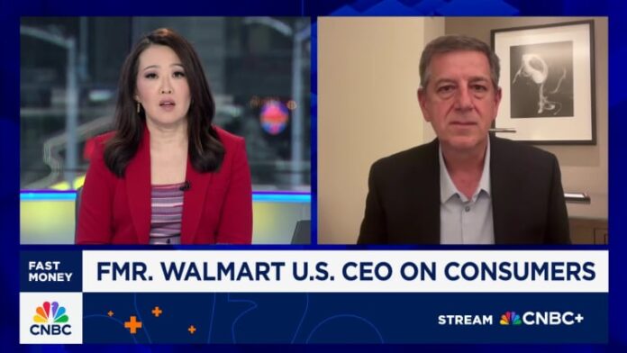 Walmart is best ready to survive the tariffs, says the former USCEO USCEO Bill Simon