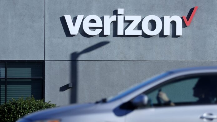 Top Wall Street analysts suggest these dividend stocks for stable income