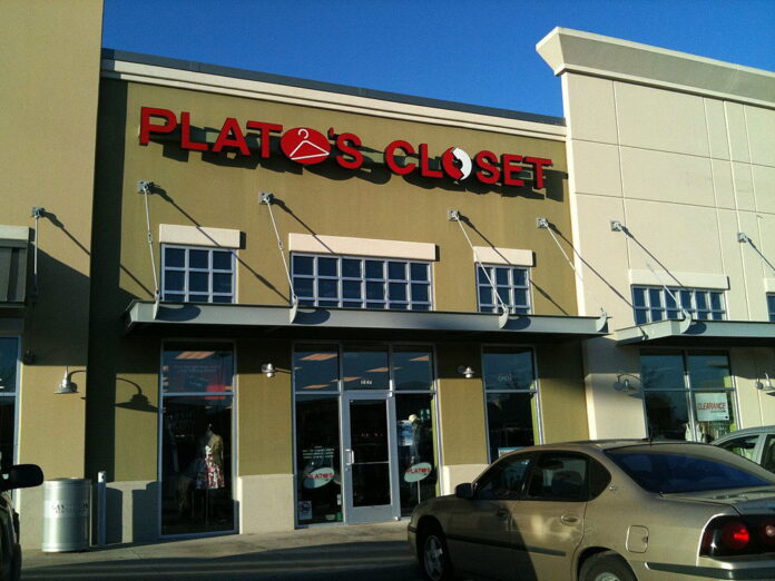 Plato's cabinet ,, Dekalb County, Atlanta, evacuation, goods,