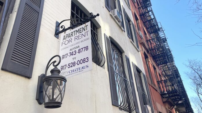 Apartment rents drop in July as vacancies move to multiyear high