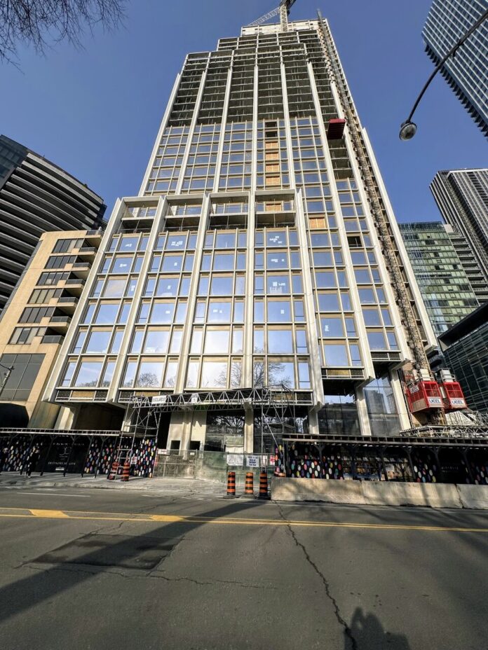 Cladding Advances on 50 Scollard in Yorkville
