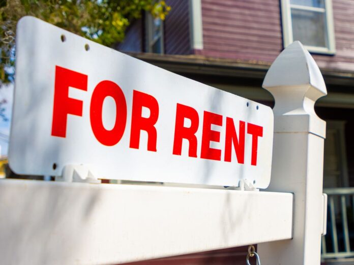 Nationally, the average rent is $ 2,200 per month, with the 3,095 USD per month in Vancouver being the most expensive city for tenants.