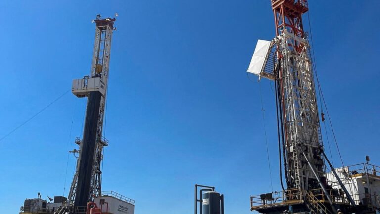 Top Wall Street analysts prefer these 3 dividend-paying stocks for consistent income