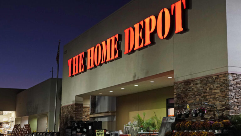 3 positive signals for Home Depot — and its shareholders — heading into 2026