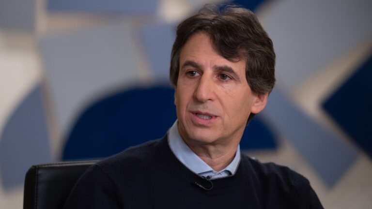 Apollo private credit fund gives investors only 45% of requested withdrawals