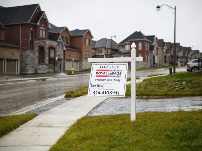 A home for sale in East Gwillimbury, Ontario.
