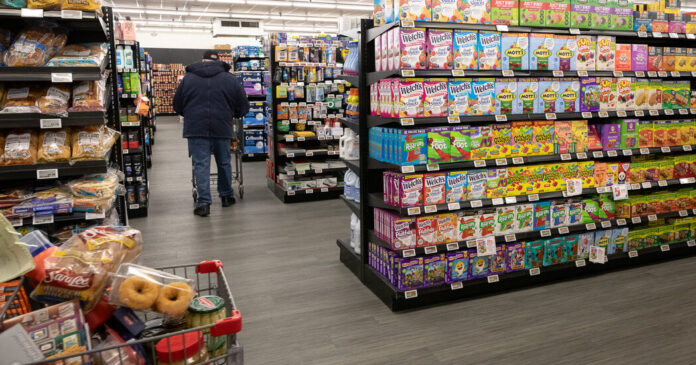 61% of Americans Said They Had to Cut Back on 61% of Americans Said They Had to Cut Back on Groceries