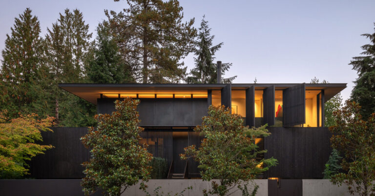 Giving Up a Bungalow in Seattle for a Home With a Shared Language