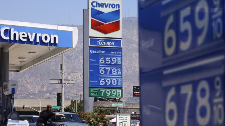 Top analysts recommend these 3 dividend stocks for solid returns
