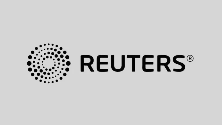 Canadian dollar hits seven-month low on wider yield spreads
